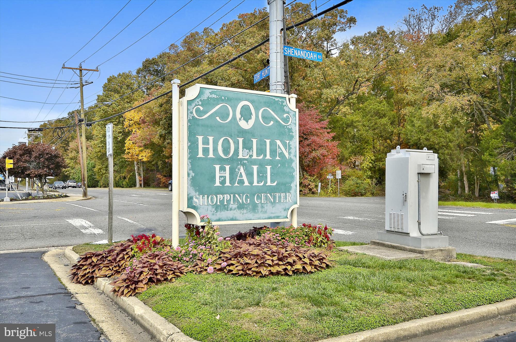 1611 Baltimore Road Alexandria, VA 22308 - Photo 32 of 49 Shops and Services a block away