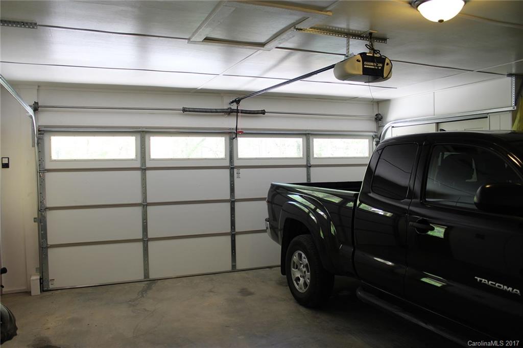 2092 Line Runner Ridge Road Rosman, NC 28772 - Photo 17 of 24 Gallery Image 17