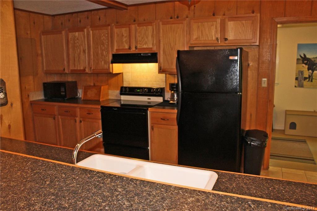 2092 Line Runner Ridge Road Rosman, NC 28772 - Photo 5 of 24 Gallery Image 5