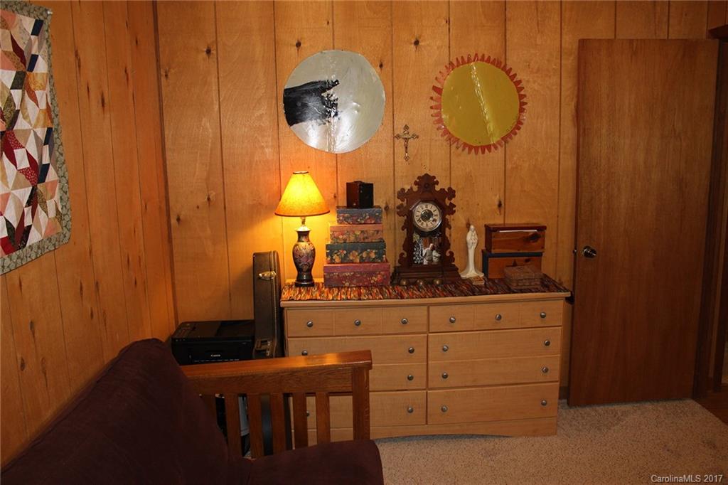 2092 Line Runner Ridge Road Rosman, NC 28772 - Photo 9 of 24 Gallery Image 9