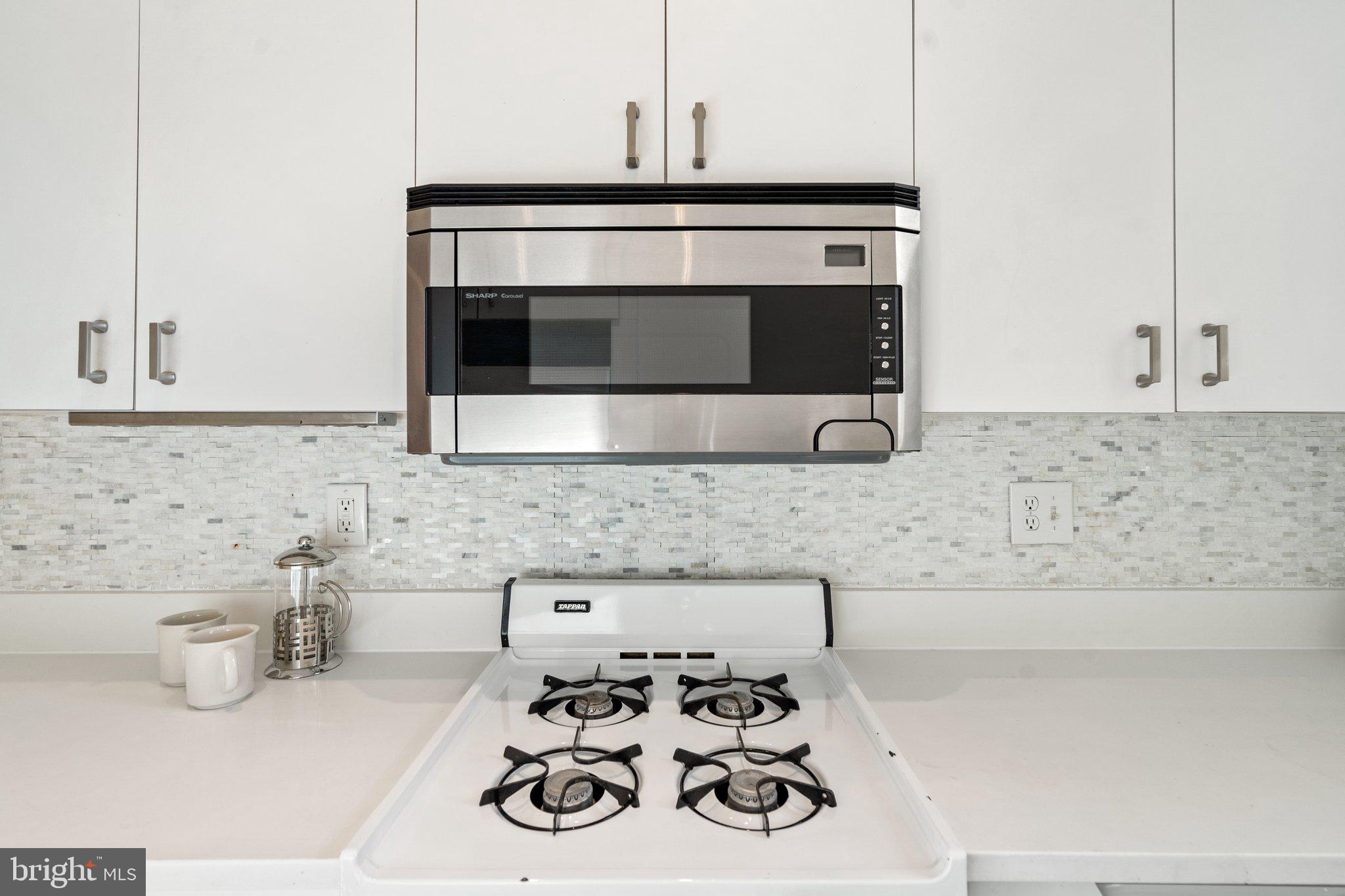 2853 Ontario Road Northwest, Unit 518 Washington, DC 20009 - Photo 11 of 23 Kitchen