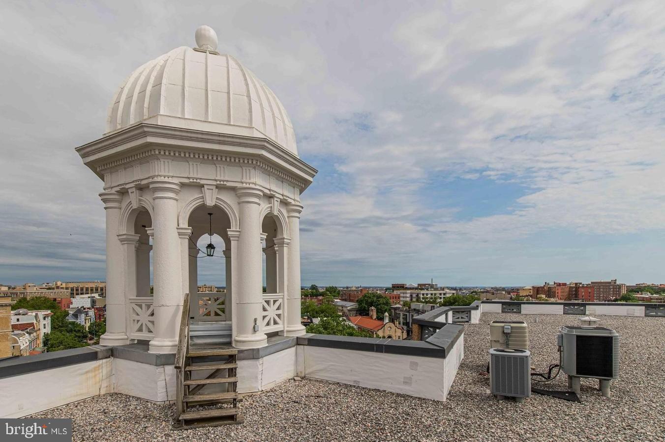 2853 Ontario Road Northwest, Unit 518 Washington, DC 20009 - Photo 22 of 23 Scenic Vista Views