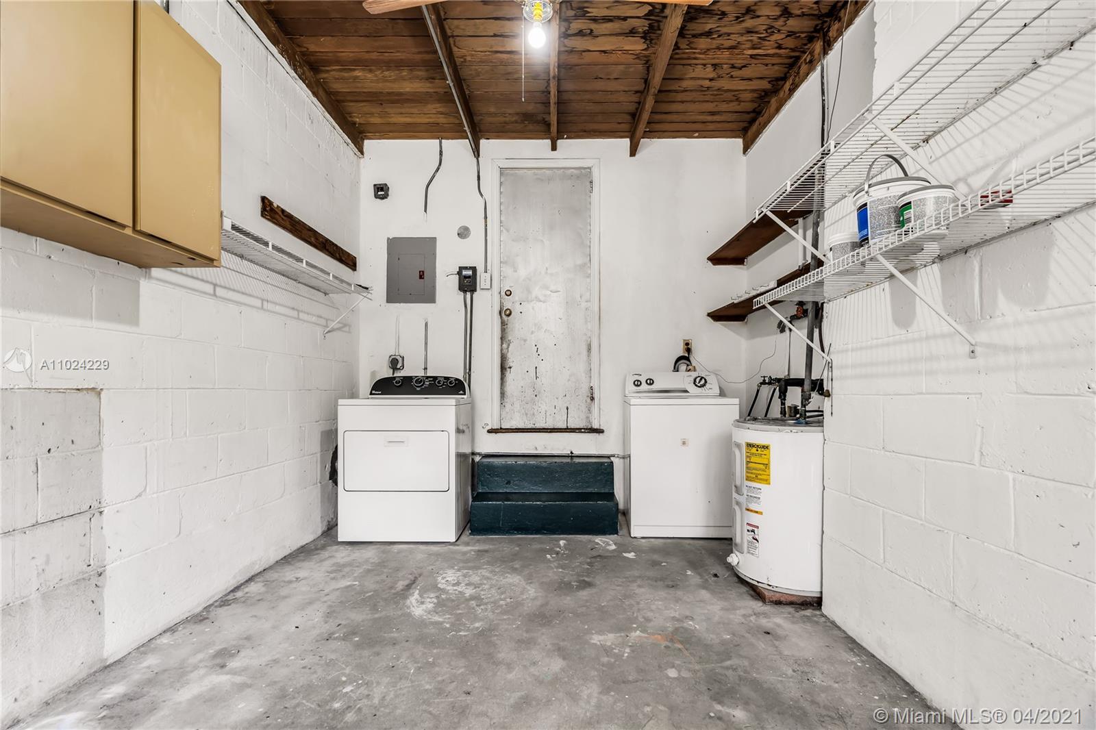 435 Southwest 30th Road Miami, FL 33129 - Photo 18 of 27