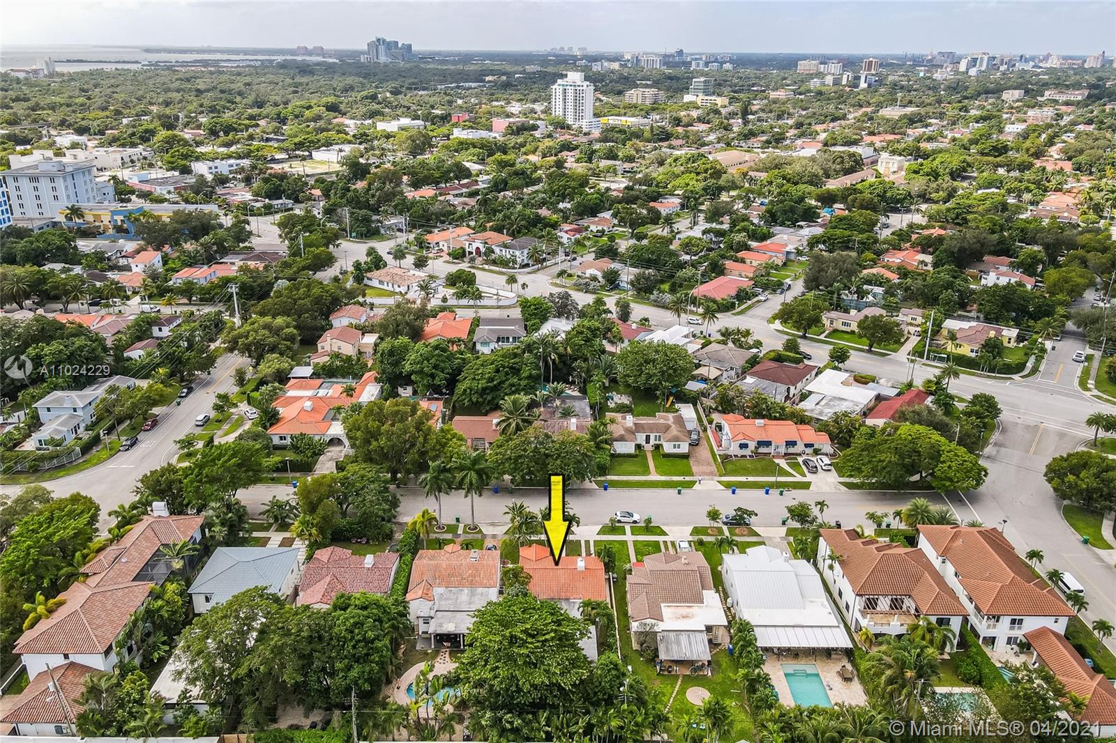 435 Southwest 30th Road Miami, FL 33129 - Photo 22 of 27