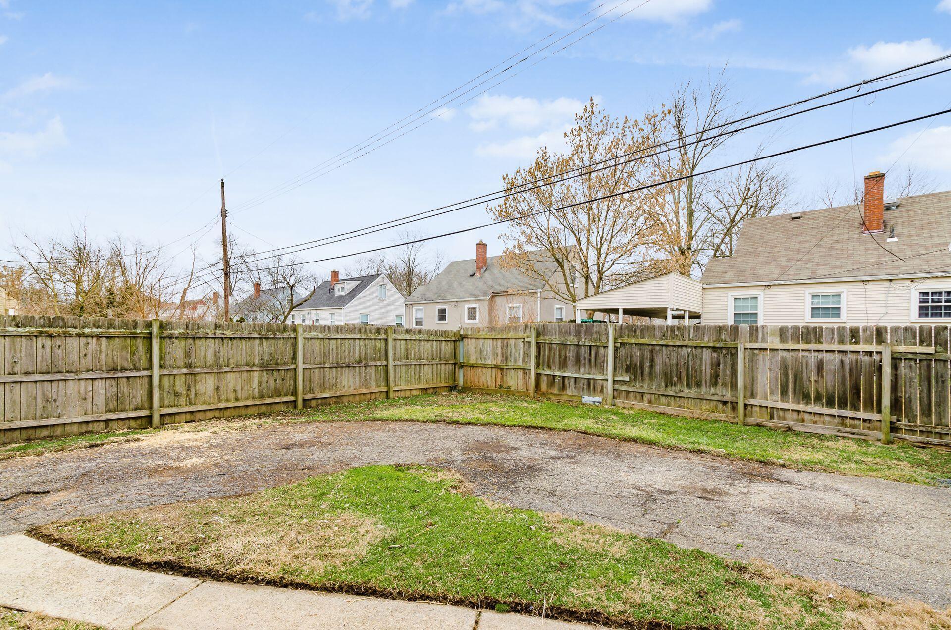 3077 Gerbert Road Columbus, OH 43224 - Photo 27 of 27 Fenced in backyard.