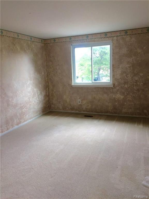 44976 North Spring Drive Canton, MI 48187 - Photo 14 of 21