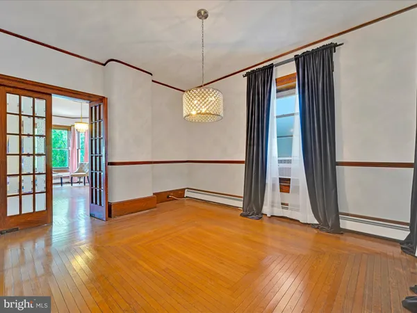 a view of entryway