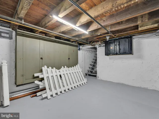 a view of a street view