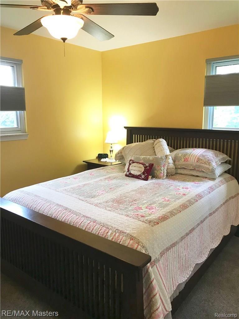 1939 East Sigler Road Carleton, MI 48117 - Photo 8 of 52 s10.JPG