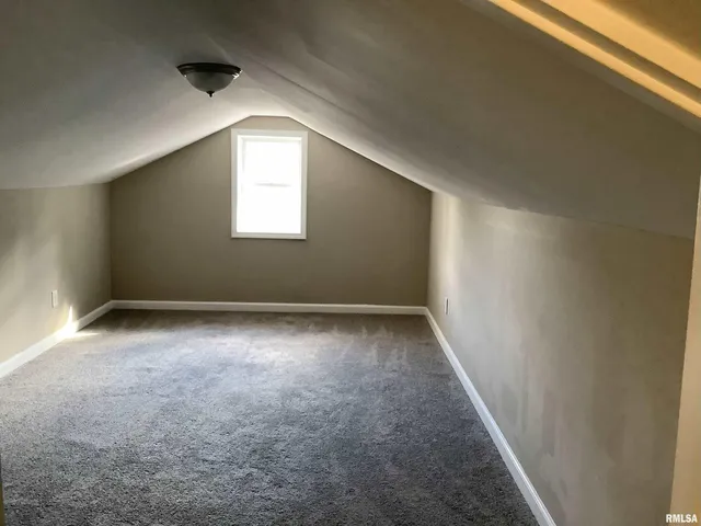 $154,900 | 801 East Toledo Avenue, Peoria Heights, IL 61616