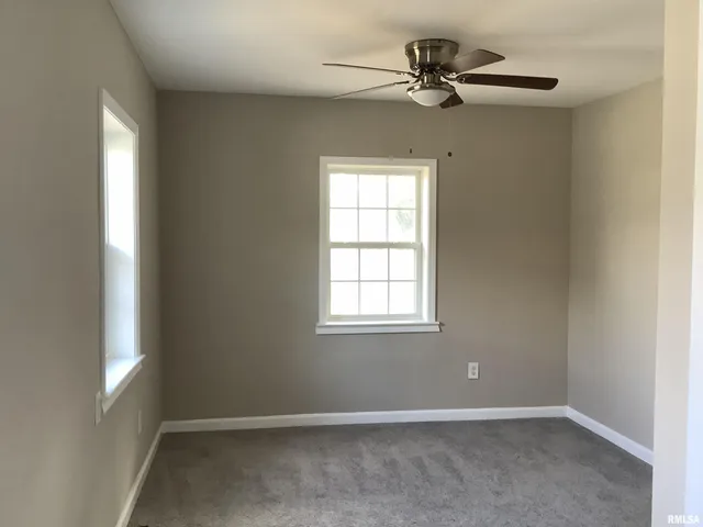 $154,900 | 801 East Toledo Avenue, Peoria Heights, IL 61616