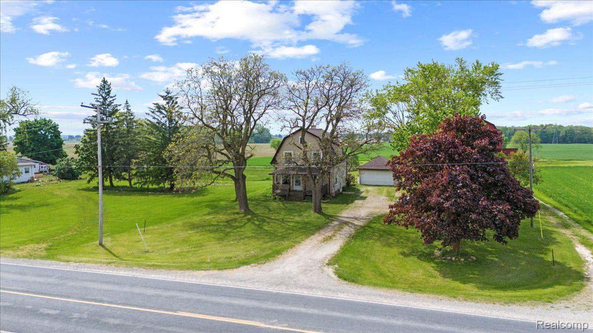 8253 Austin Road Saline, MI 48176 - Photo 2 of 44