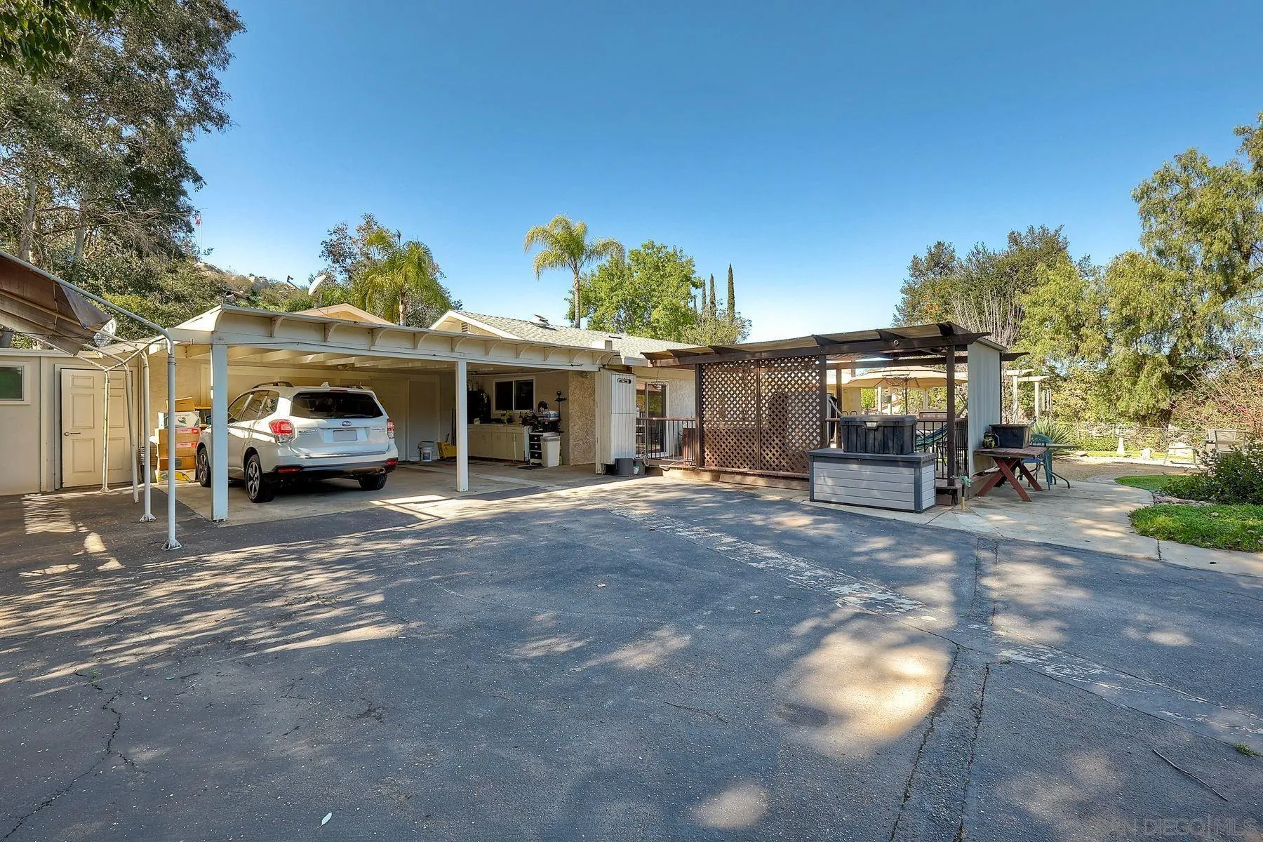 15805 Oak Valley Road Ramona, CA 92065 - Photo 5 of 37 Gallery Image 5