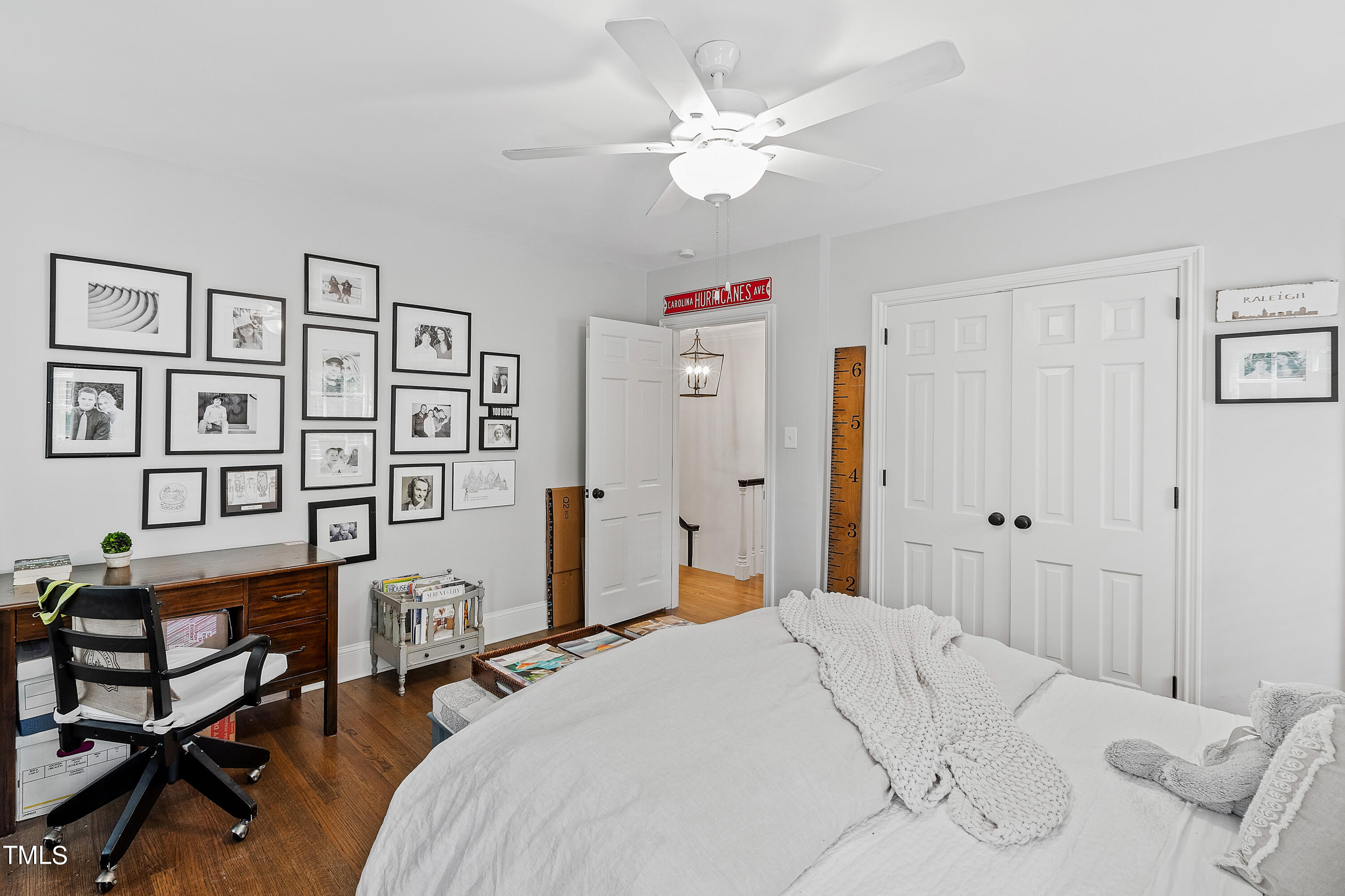 612 Marlowe Road Raleigh, NC 27609 - Photo 24 of 60 Bedroom01B