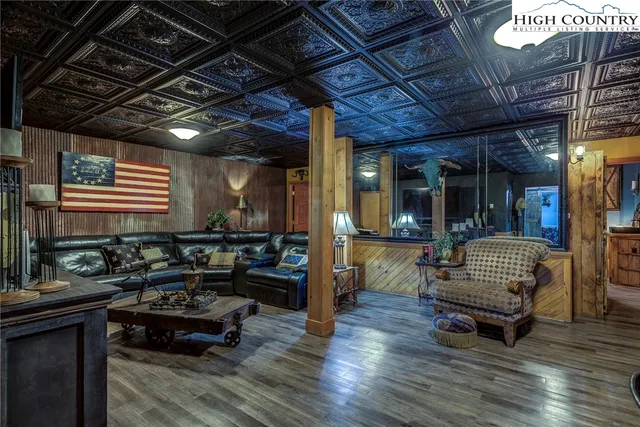 $968,500 | 2453 Payne Branch Road, Blowing Rock, NC 28605