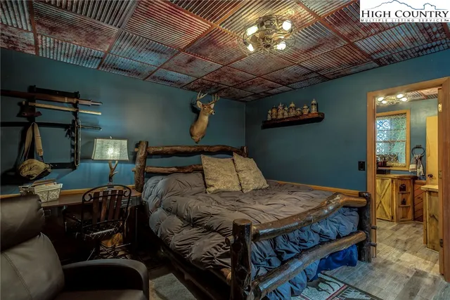 $968,500 | 2453 Payne Branch Road, Blowing Rock, NC 28605