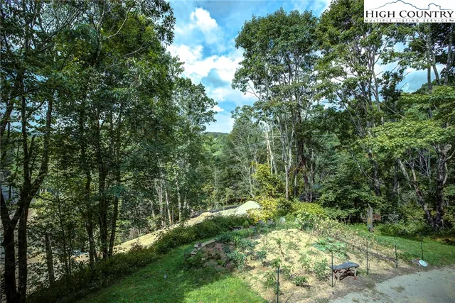 $968,500 | 2453 Payne Branch Road, Blowing Rock, NC 28605