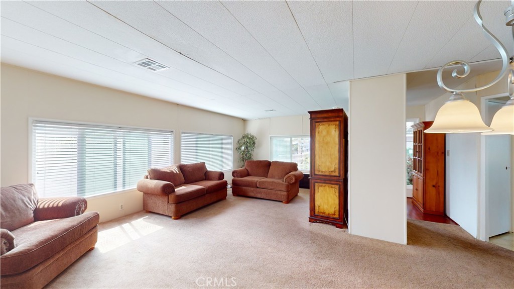 107 Malaga Street Tustin, CA 92780 - Photo 11 of 34