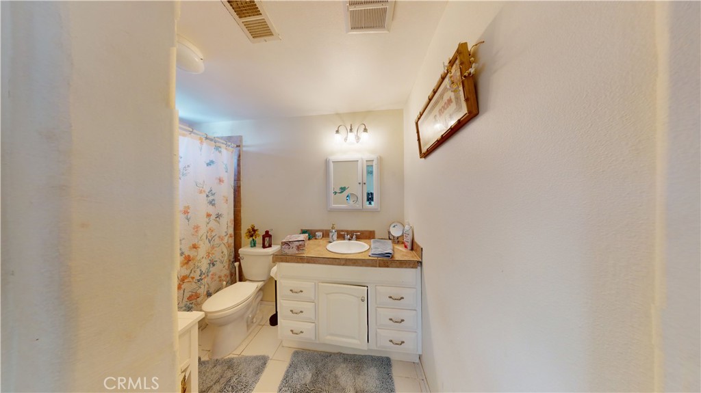 107 Malaga Street Tustin, CA 92780 - Photo 15 of 34