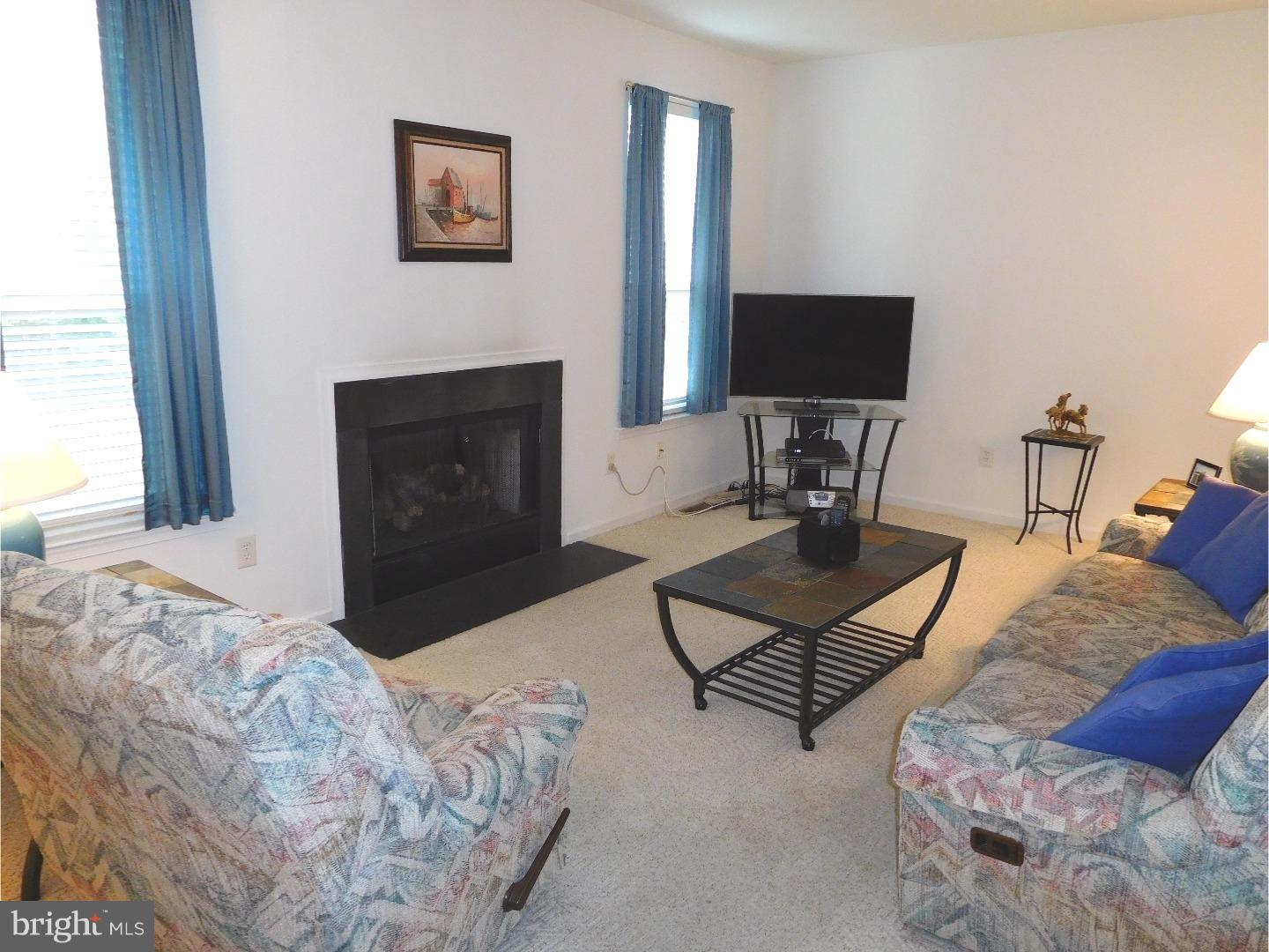 1 Austin Road Turnersville, NJ 08012 - Photo 10 of 23 Family Room
