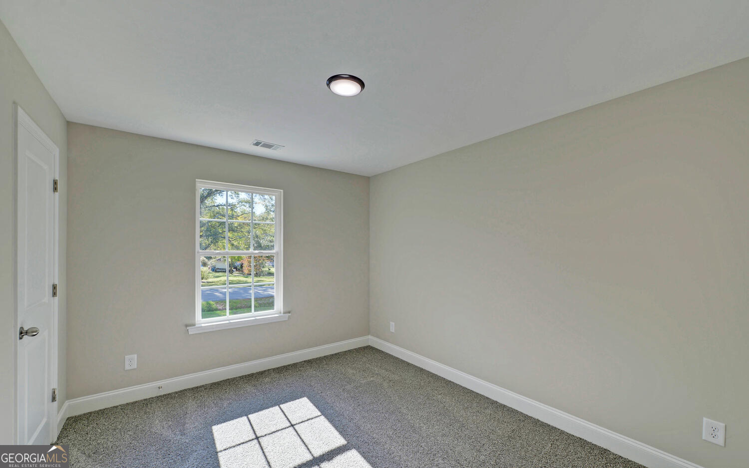 2994 Cannon Bridge Road Demorest, GA 30535 - Photo 17 of 36 an empty room with windows