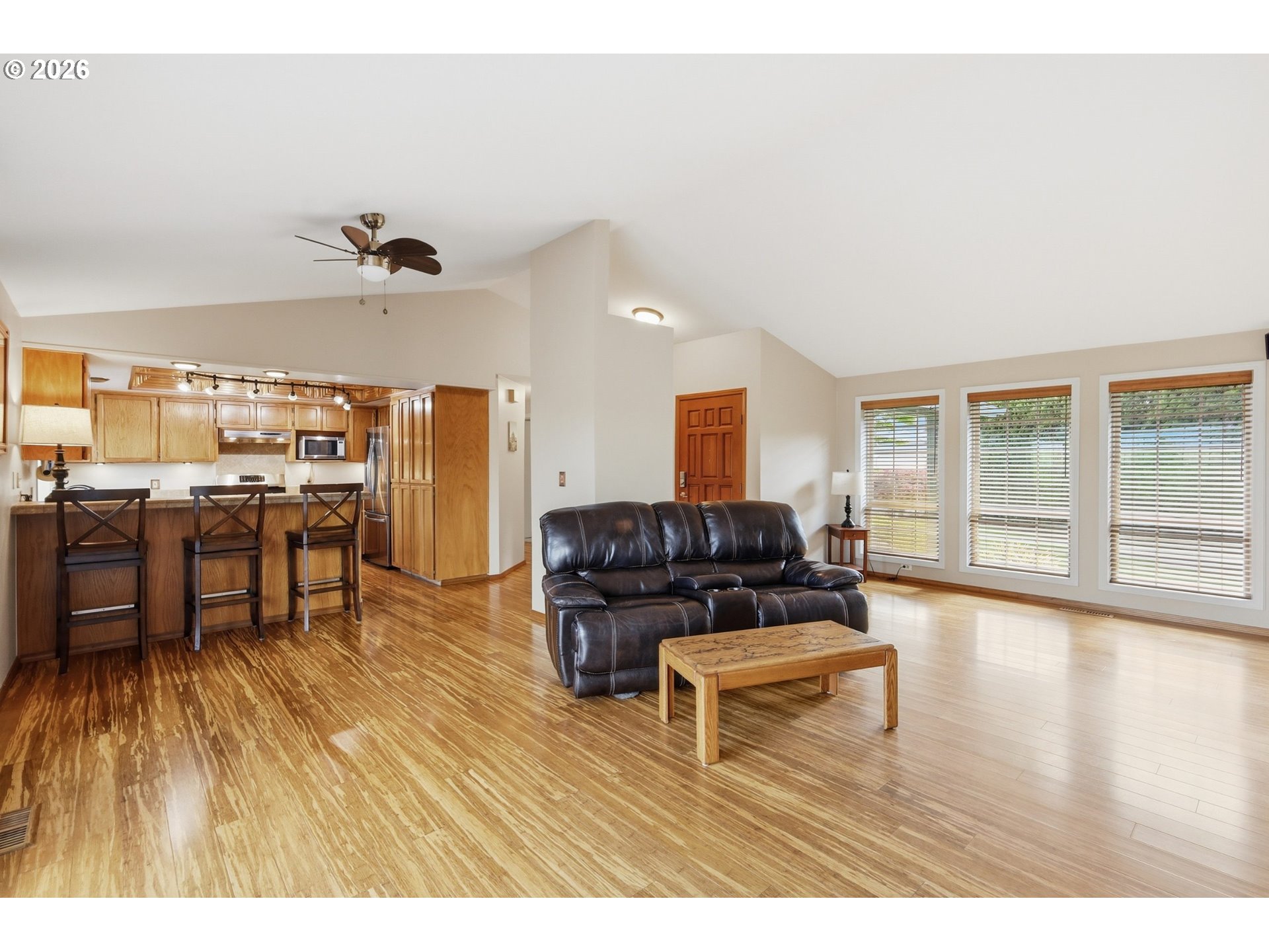 361 72nd Place Springfield, OR 97478 - Photo 3 of 25
