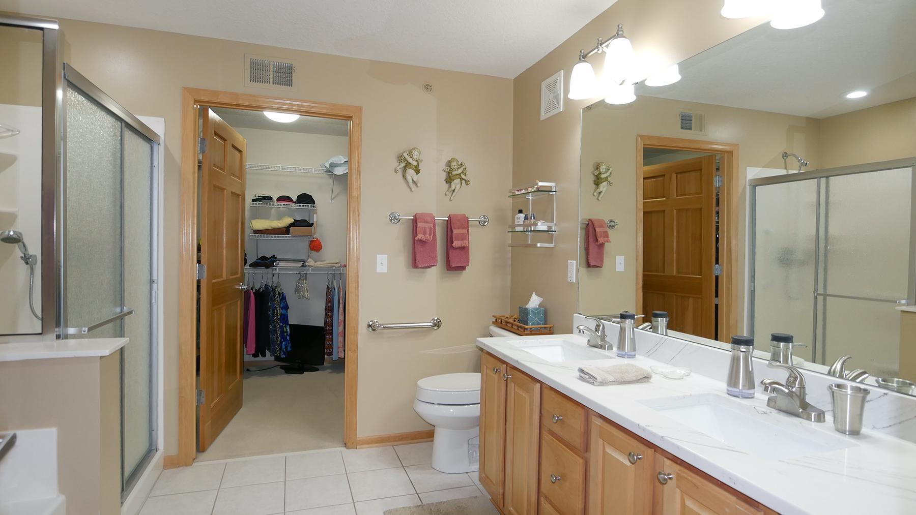 8292 Labont Way, Unit 200 Eden Prairie, MN 55344 - Photo 32 of 45 Gallery Image 32
