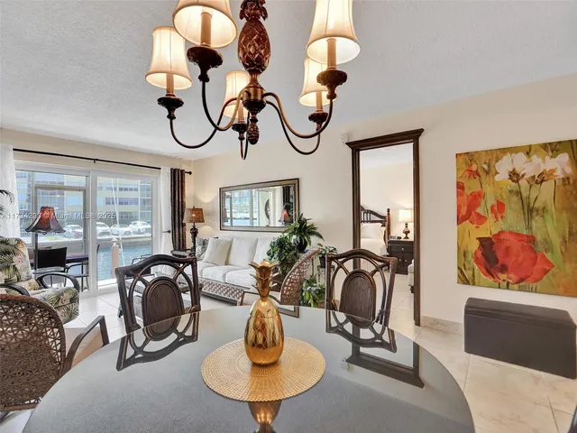 $275,000 | 2600 Diana Drive, Unit 105, Hallandale Beach, FL 33009