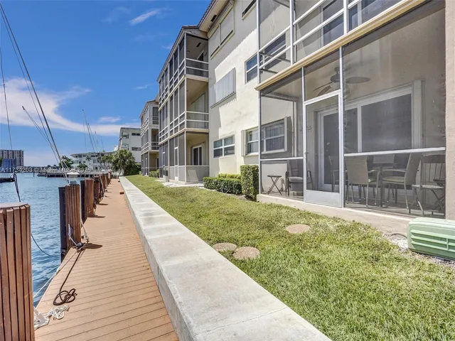 $275,000 | 2600 Diana Drive, Unit 105, Hallandale Beach, FL 33009