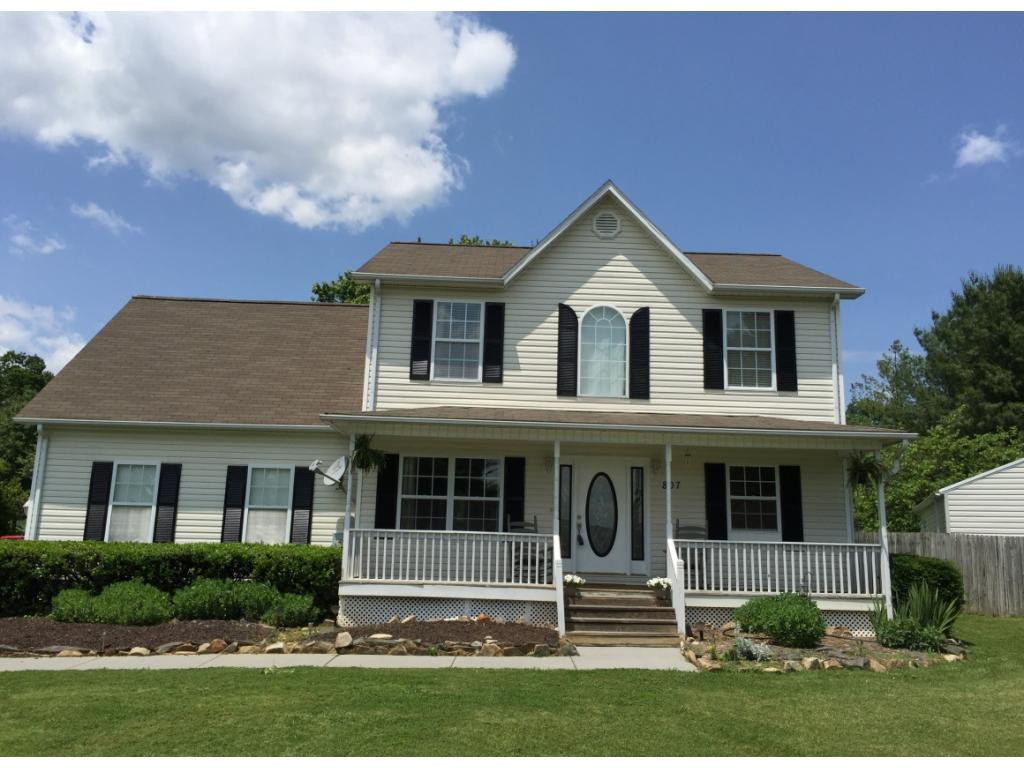 807 East Mountain View Road Johnson City, TN 37601 - Photo 6 of 36 Front View Close Up