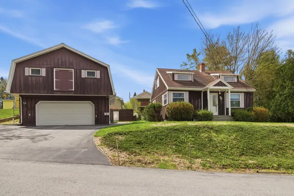 $345,000 | 5 Lynn Street, Lewiston, ME 04240