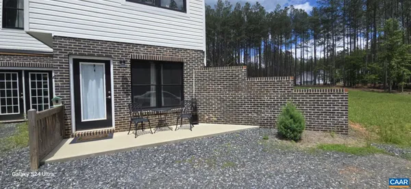 $1,300 | 185 Country Hill Lane, Unit B, Palmyra, VA 22963