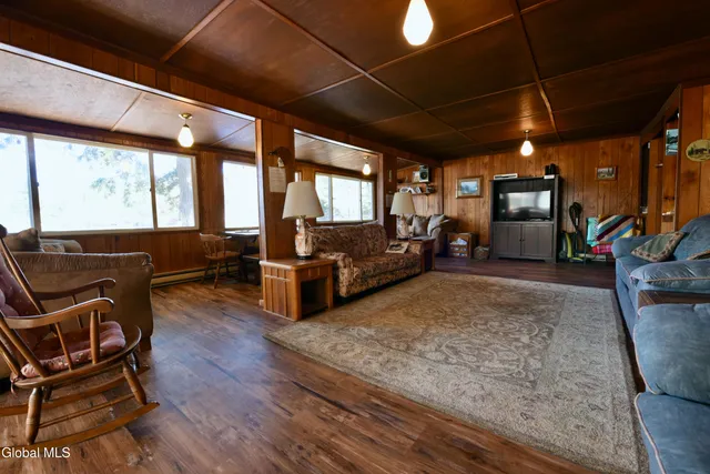 $395,000 | 33 Main Street, Greenfield, NY 12850