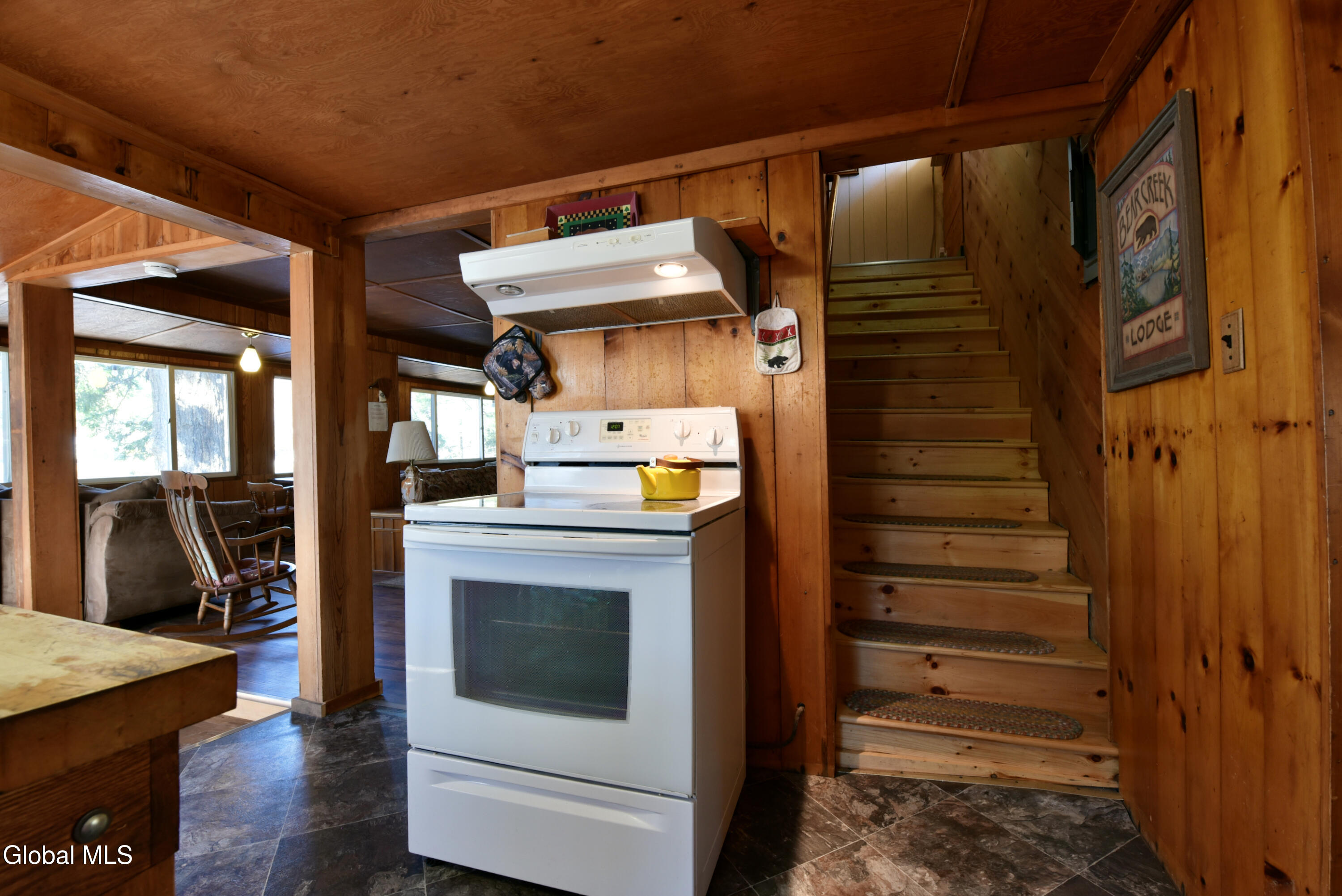 33 Main Street Greenfield, NY 12850 - Photo 5 of 53 5