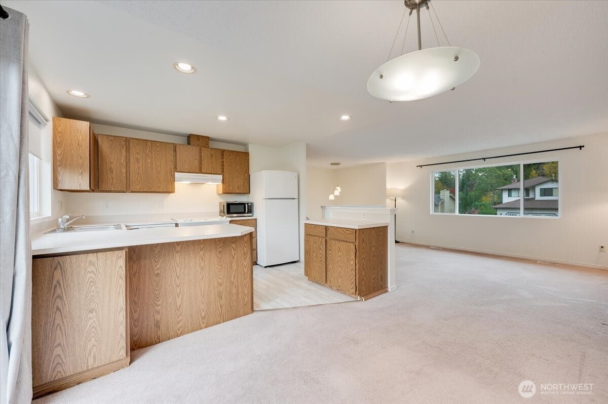 16904 23rd Avenue Southeast Bothell, WA 98012 - Photo 10 of 30
