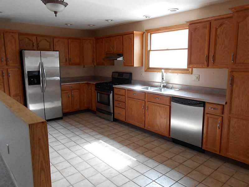 23 Simpson Street Lawrence, PA 15055 - Photo 2 of 20 Kitchen.