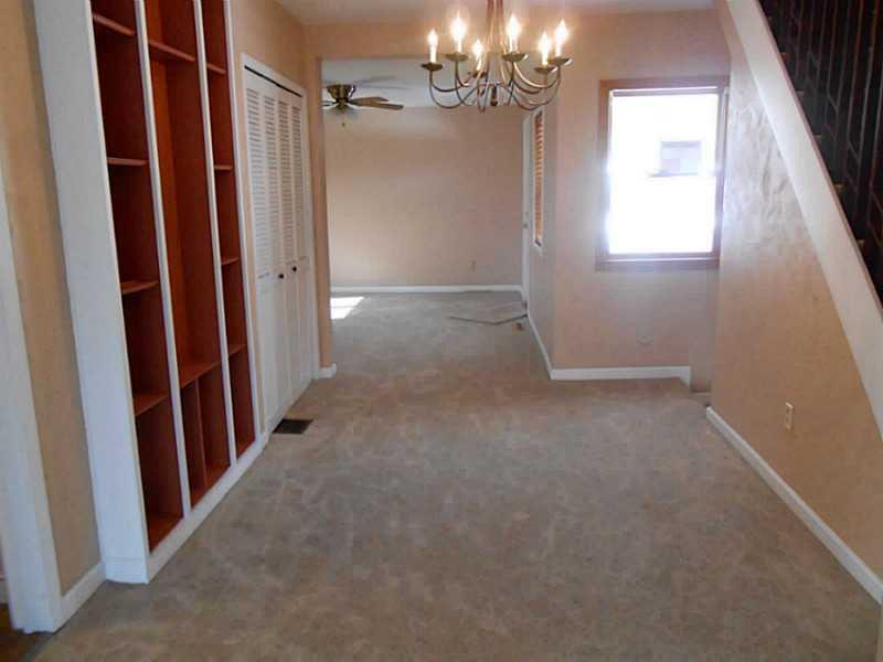 23 Simpson Street Lawrence, PA 15055 - Photo 6 of 20 Dining Room.