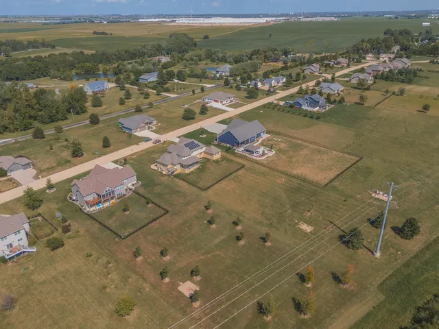 $1,300,000 | 9491 Crossbow Drive, Bloomington, IL 61705