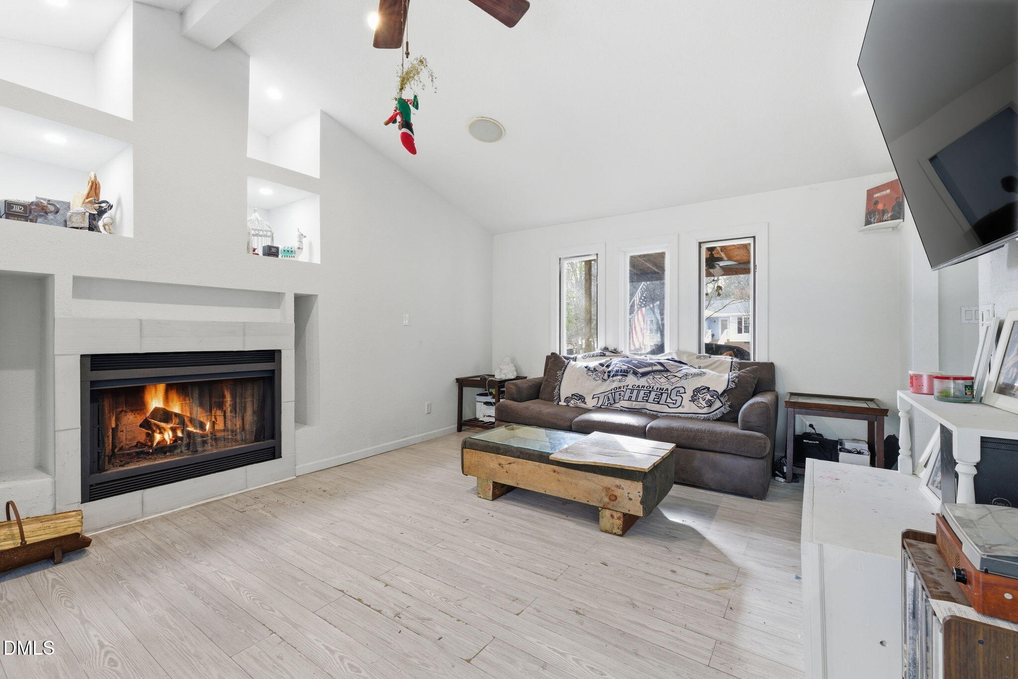 6948 Three Bridges Circle Raleigh, NC 27613 - Photo 9 of 35 11-web-or-mls-DX3A7679