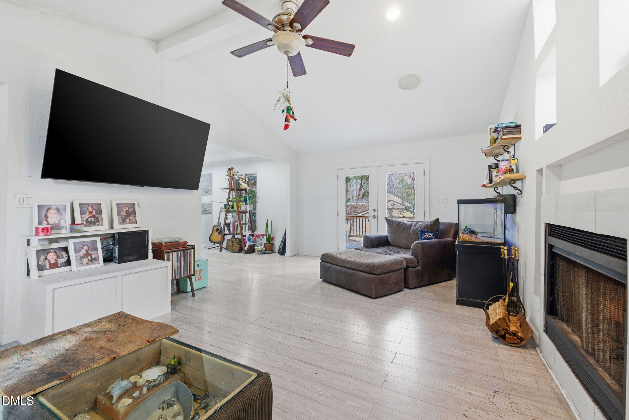 6948 Three Bridges Circle Raleigh, NC 27613 - Photo 12 of 35 14-web-or-mls-DX3A7694