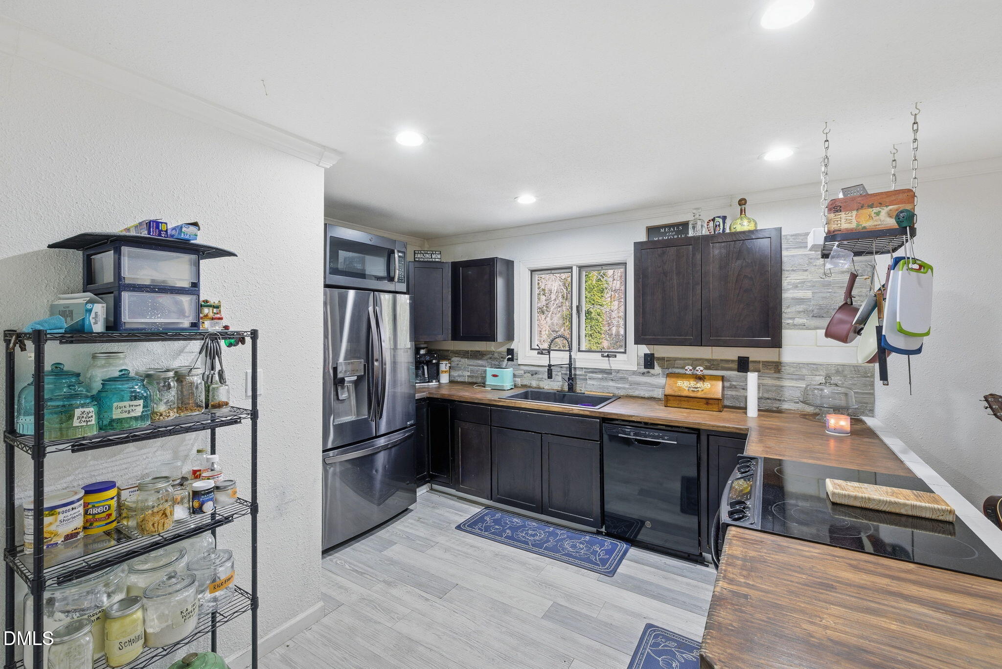 6948 Three Bridges Circle Raleigh, NC 27613 - Photo 16 of 35 18-web-or-mls-DX3A7649