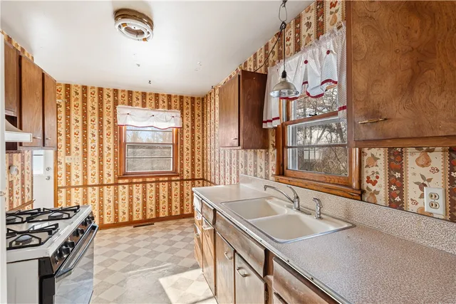 $199,900 | 6779 Bear Ridge Road, Pendleton, NY 14094