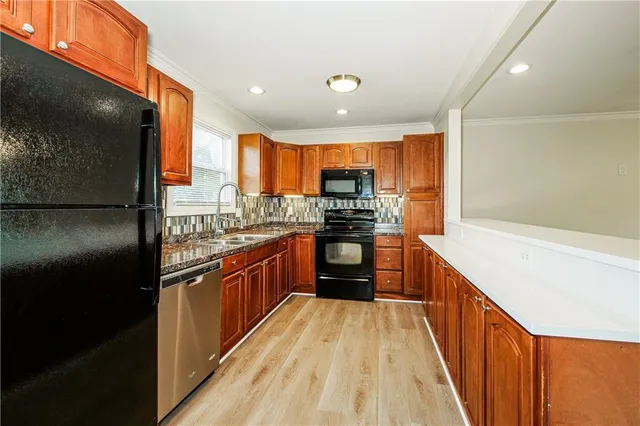 $2,075 | 1212 Northwest 67th Street, Kansas City, MO 64118