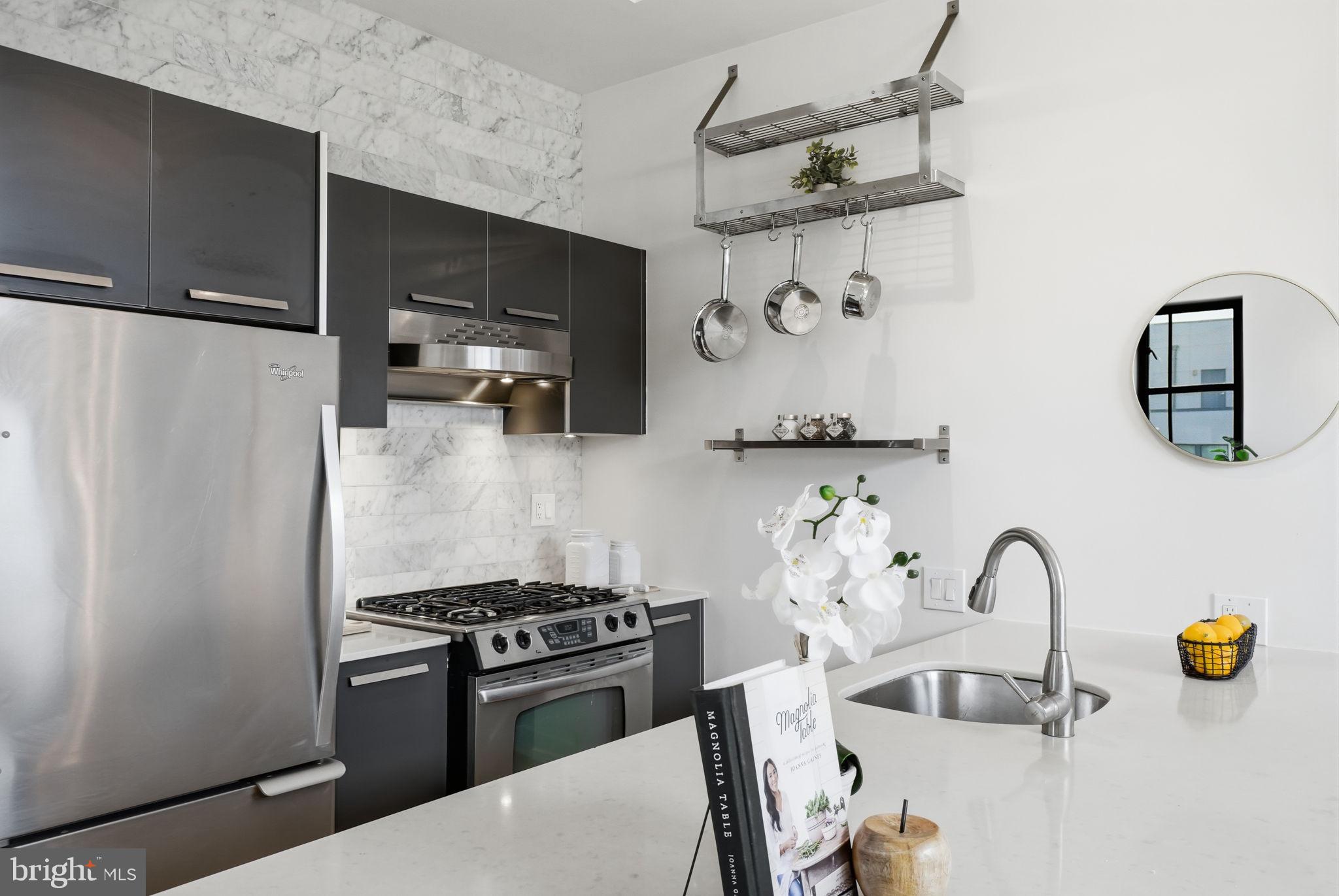 2426 Ontario Road Northwest, Unit 401 Washington, DC 20009 - Photo 5 of 40 Gallery Image 5