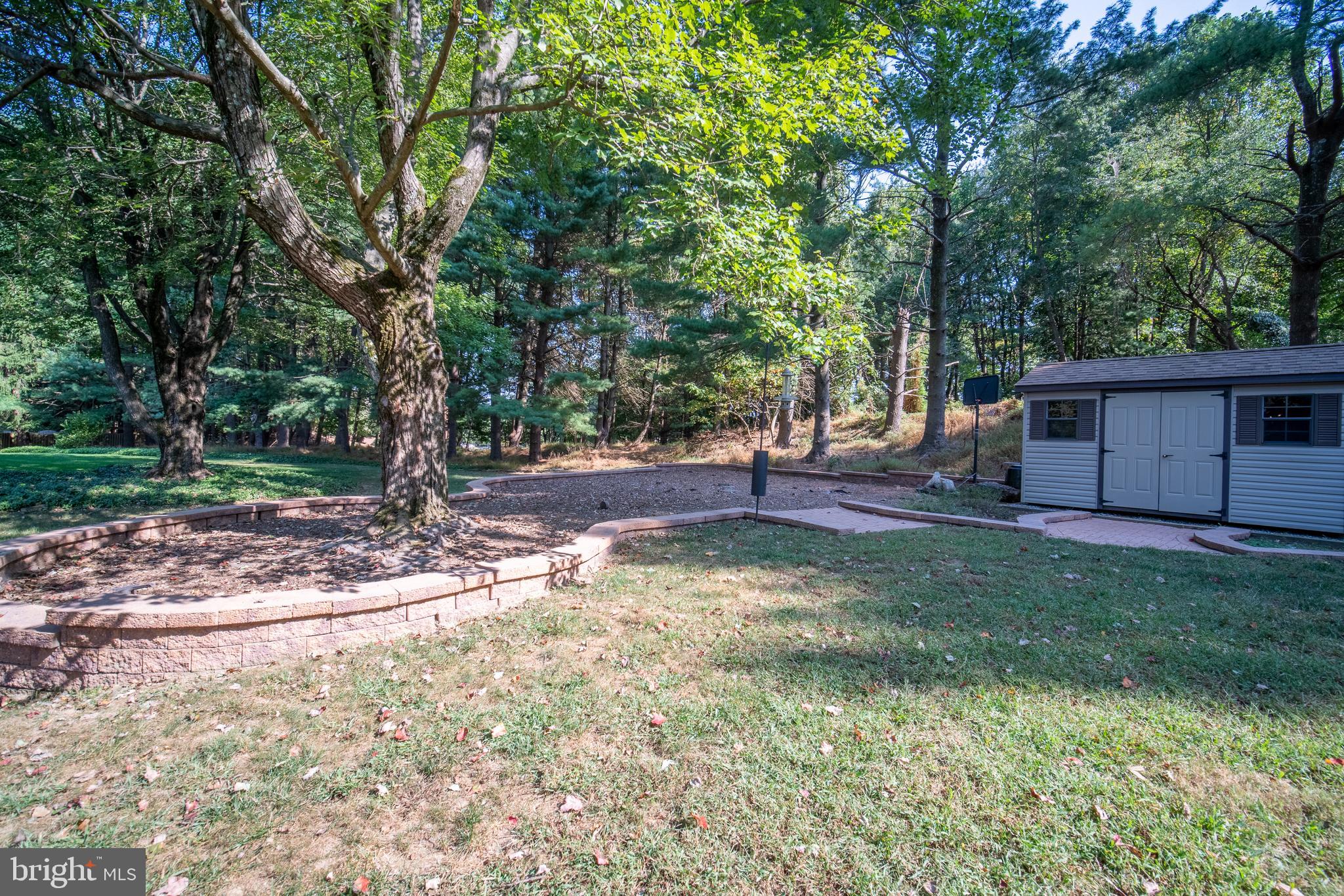 7209 Verbena Road Baltimore, MD 21209 - Photo 36 of 42 play area