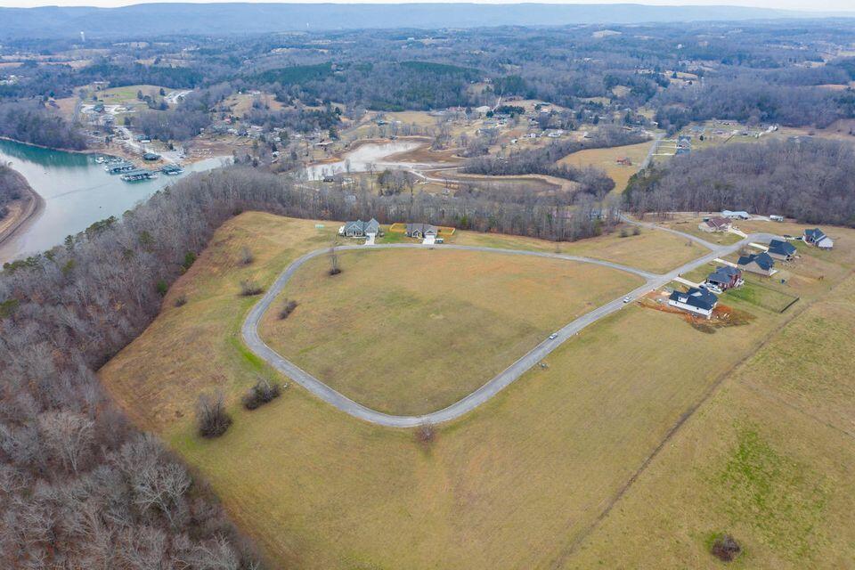 405 Overlook Drive Dayton, TN 37321 - Photo 2 of 8 20210208194059174131000000-o