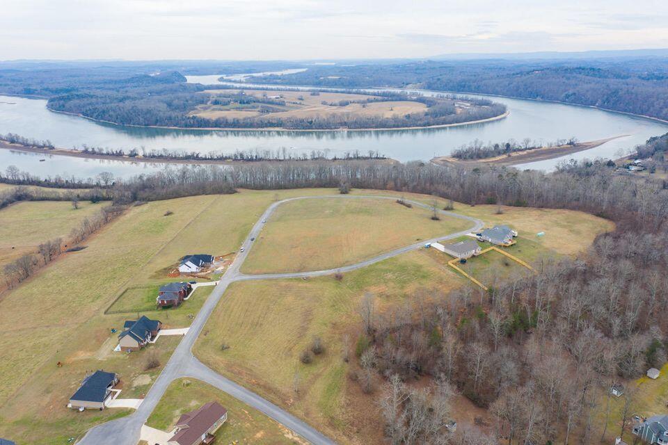 405 Overlook Drive Dayton, TN 37321 - Photo 3 of 8 20210208194105604341000000-o