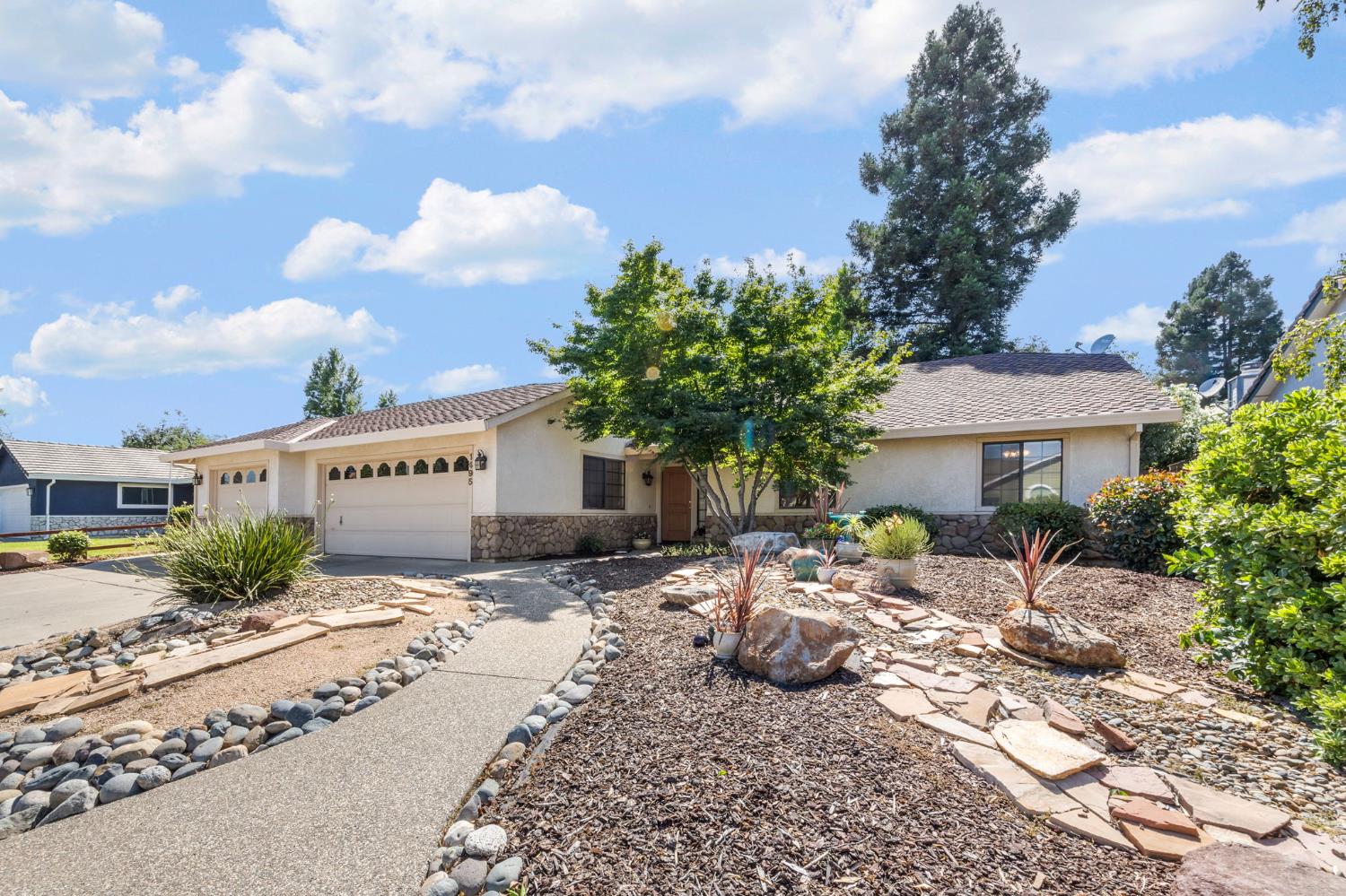 1495 Portola Valley Road Yuba City, CA 95993 - Photo 4 of 43