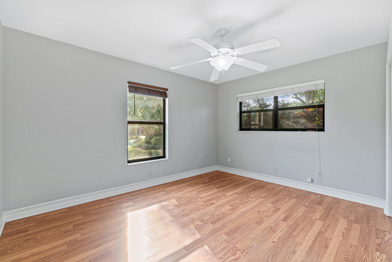 133 Northwest 10th Avenue Boca Raton, FL 33486 - Photo 17 of 25 Bedroom 3