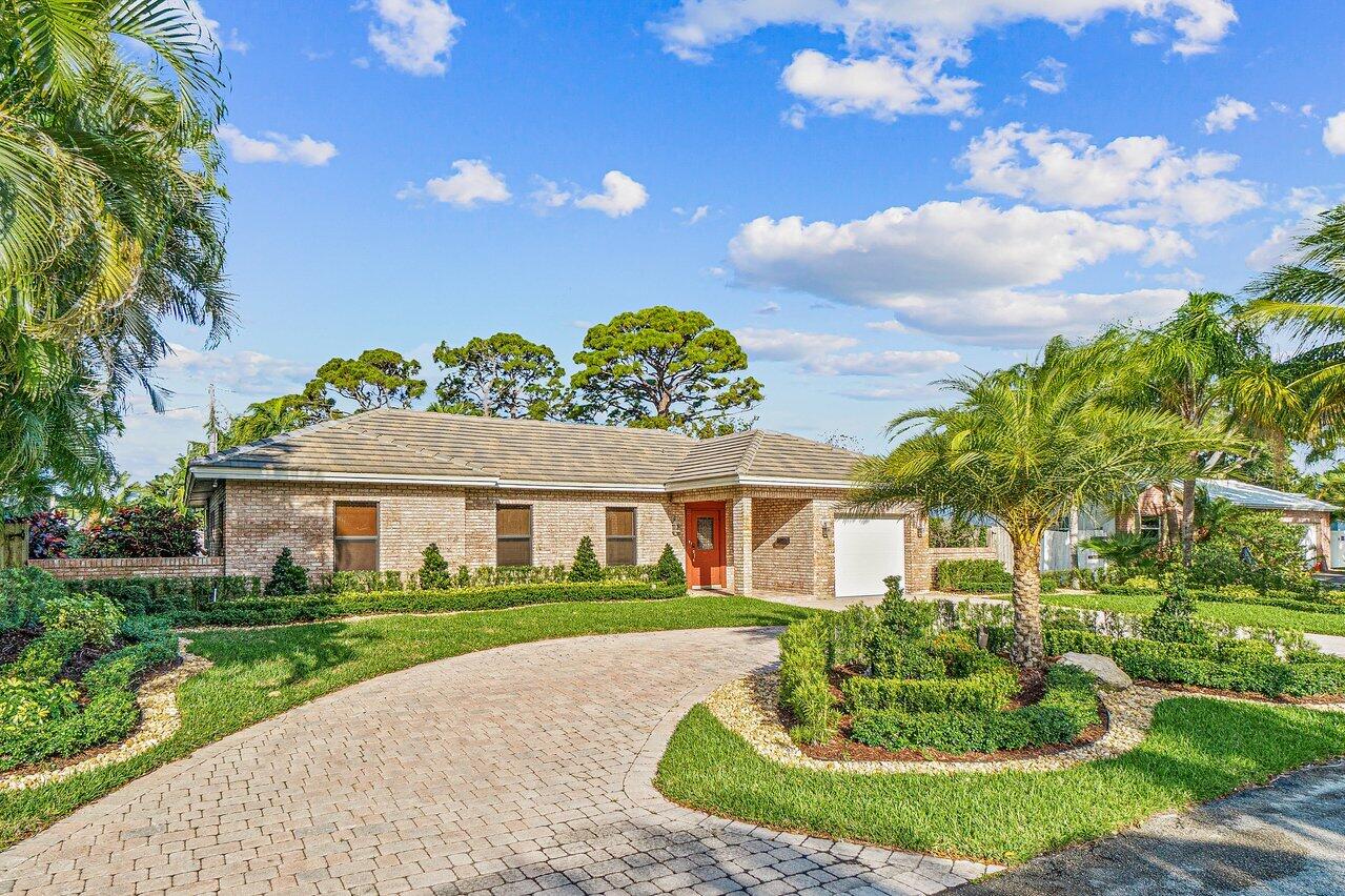 133 Northwest 10th Avenue Boca Raton, FL 33486 - Photo 21 of 25 Exterior front